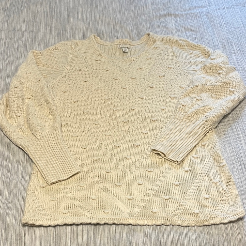 Elegant Cream Women's Sweater